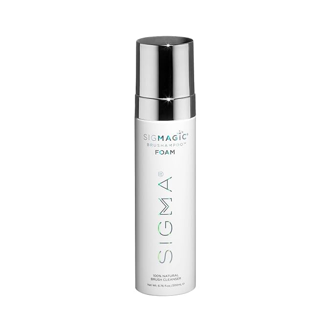 Sigma Beauty Sigmagic Foam Makeup Brush Shampoo â Makeup Brush Cleaner Solution with Professional Grade Formula to Remove Makeup Residue and Build Up on Brushes & Sponges (6.76 FL Oz)