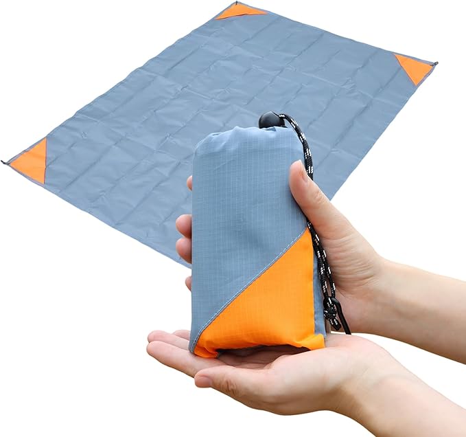 Orga'Neat Pocket Picnic Blanket, Sandproof Lightweight Pocket Camping Tarp, 55â³x 39â³ Foldable & Fits into Small Bag, Water Resistant Washable Quick Dry Compact Beach Mat for Outdoor Recreation