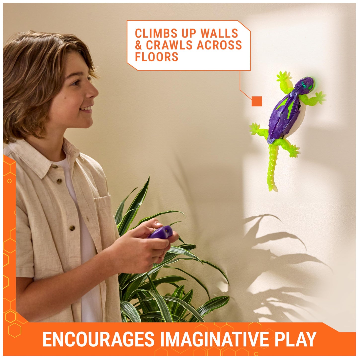 HEX BOTS Glow-in-The-Dark Gecko, Rechargeable Remote Control Robot Kids Toys, Climbs up Walls for Prank Toys & Games, RC Robot for Boys & Girls Ages 4 & Up