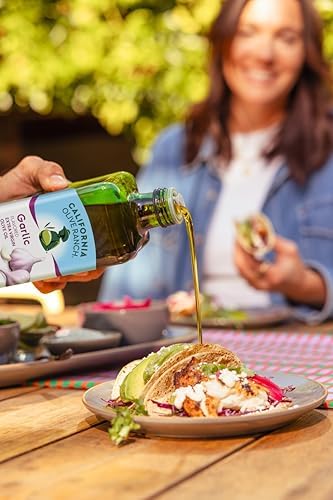 California Olive Ranch, Garlic Flavored Extra Virgin Olive Oil, 750mL (Pack of 1)