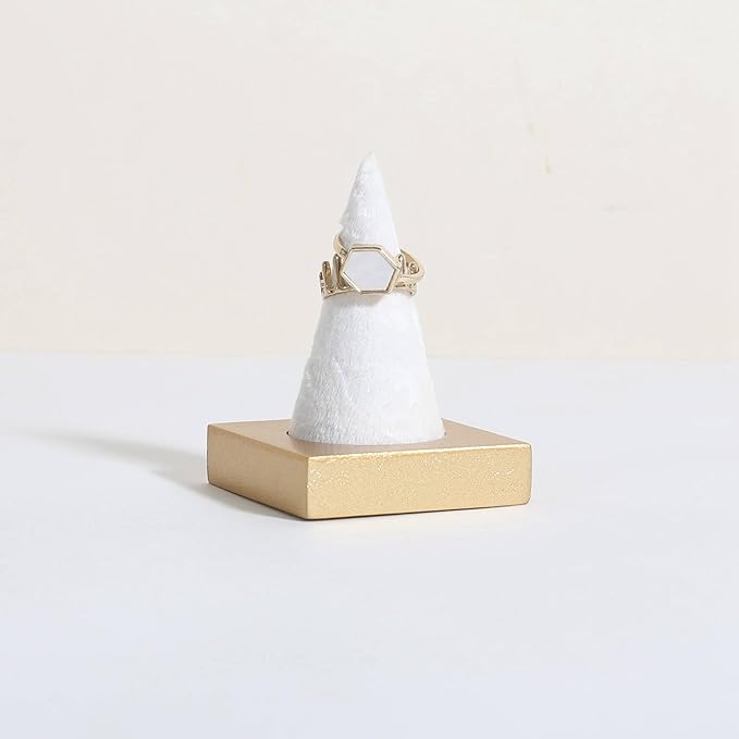 GemeShou Jewelry ring display holder for selling, velvet ring cone display stand, cute cone shaped ring holder with golden coated base,Small jewelry ring storage organizerãRing holder-white 1 coneã
