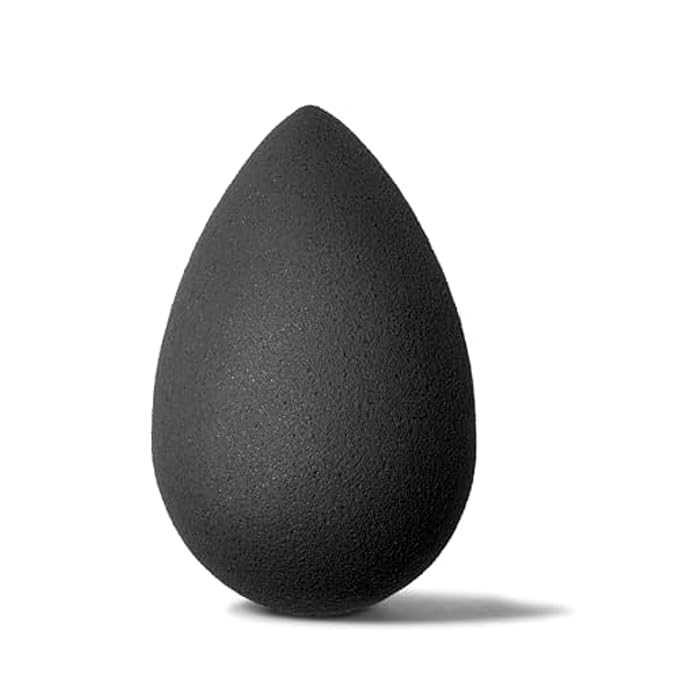 BeautyblenderÂ® | Pro Blender Makeup Sponge | Blend Liquid Foundations, Powders and Creams | Streak Free Application | Vegan, Cruelty Free | Made in USA