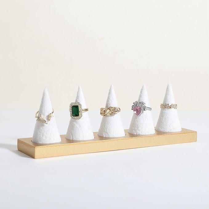 GemeShou Jewelry ring display holder for selling, velvet ring cone display stand, cute cone shaped ring holder with golden coated base,Large jewelry ring storage organizerãRing holder-white 5 coneã