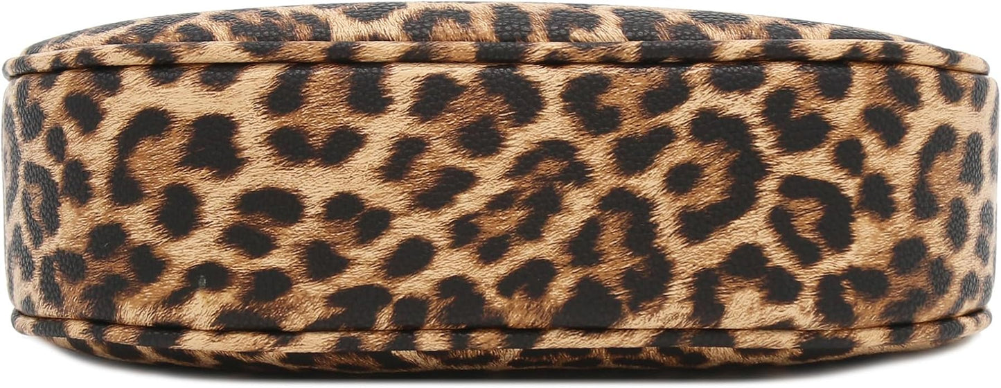 FashionPuzzle Small Crescent Shoulder Bag Underarm Purse