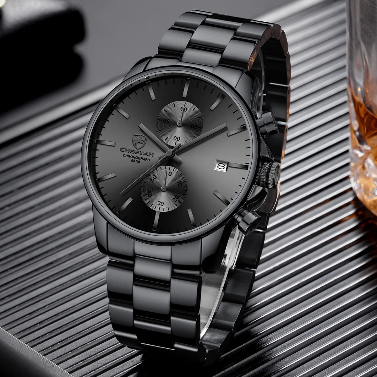 GOLDEN HOUR Men's Watches with Stainless Steel and Metal Casual Waterproof Chronograph Quartz Watch, Auto Date in Grey Hands