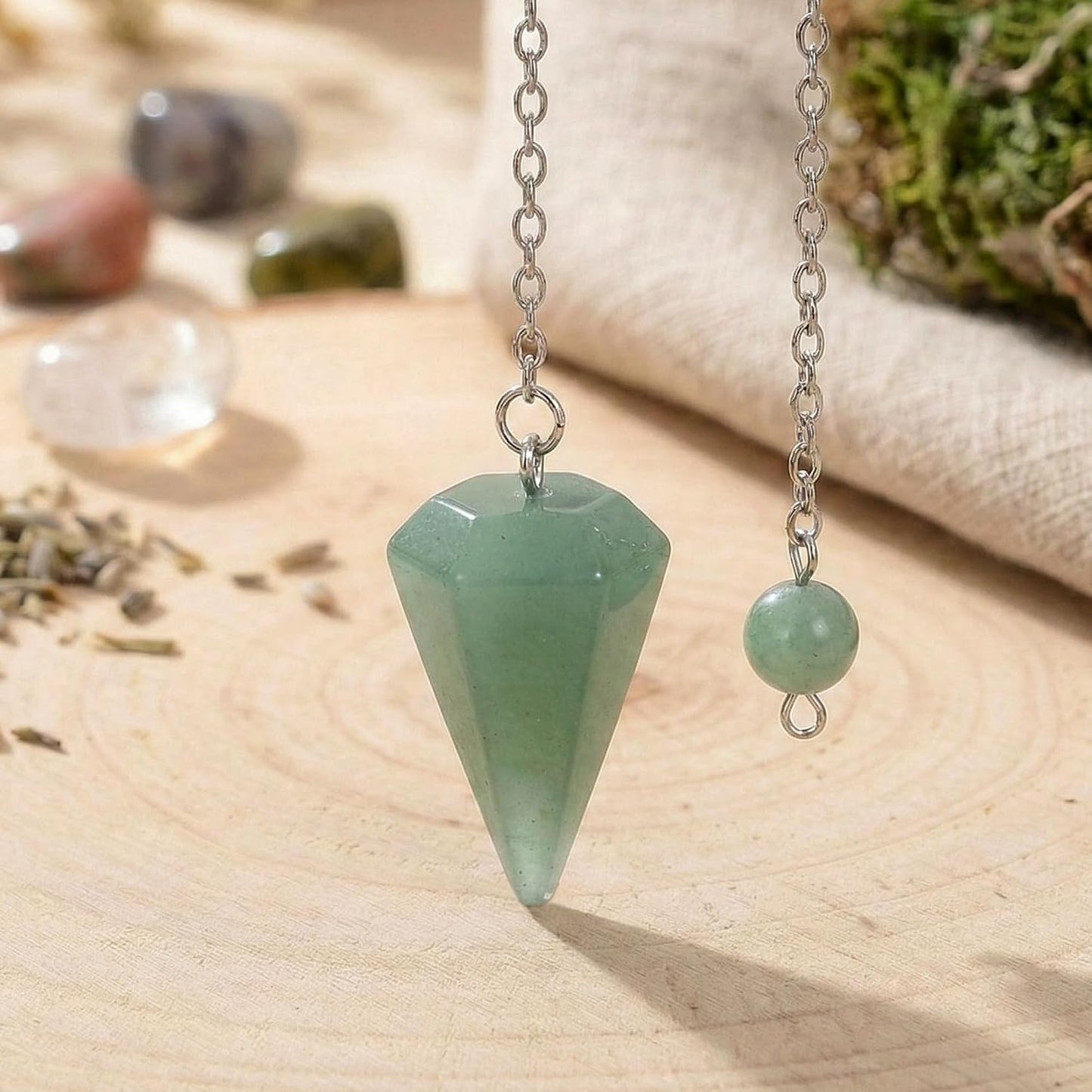 Green Aventurine Point Crystal Mini Pendulum Healing Dowsing Energy Balancing Chakra Divination for Meditation