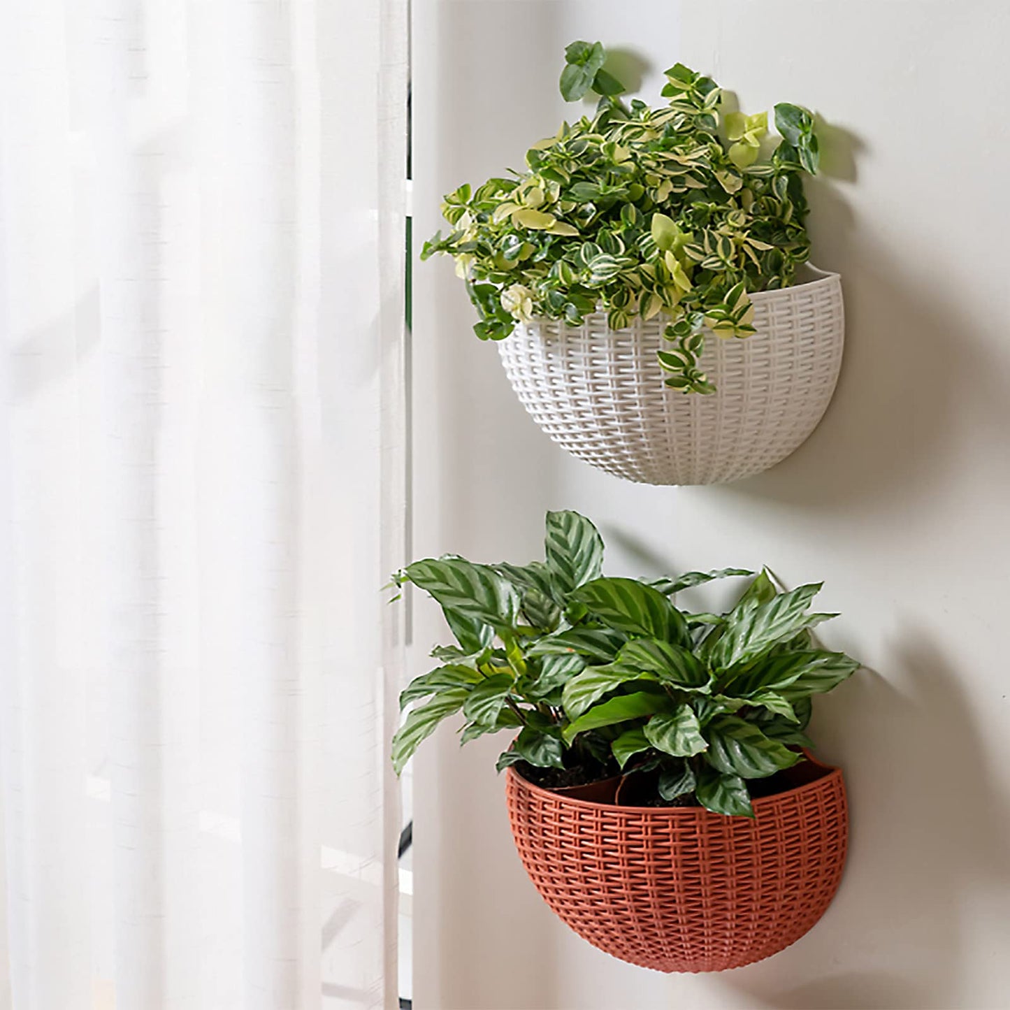 Hanging Planter Pot, Wall and Railing Hanging Planters with S Hooks, Half Round Imitation Rattan European Style Wall Flowerpot Rustic Decorative Flower Basket for Home Balcony(#2pcs 26 * 20.5cm Grey)