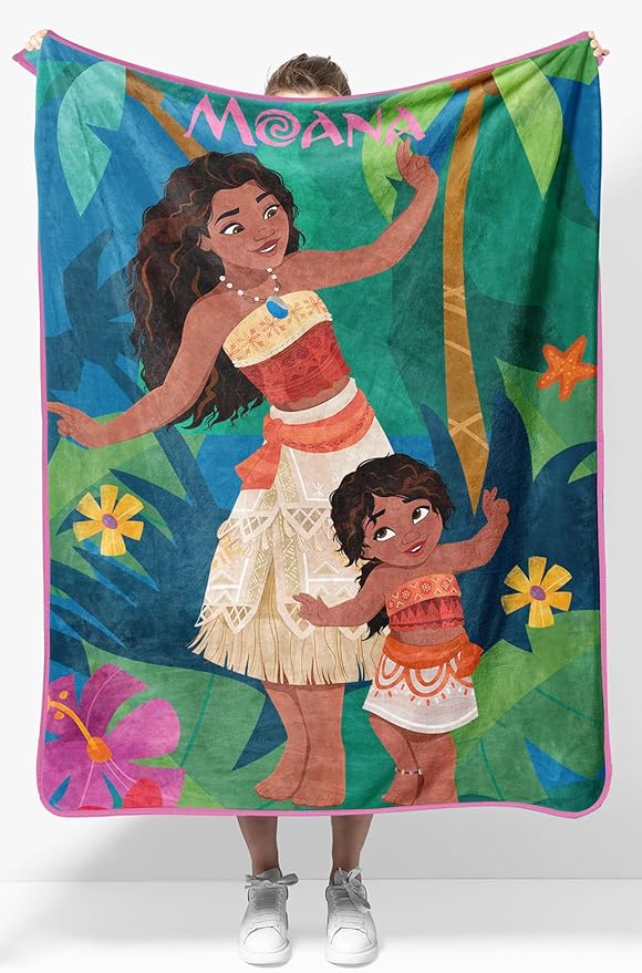 Jay Franco Disney Moana Plush Throw Blanket 40x50 â Soft Microfiber Kids Blanket Featuring Moana, Maui & HEI HEI, Officially Licensed, Machine Washable Gift for Girls