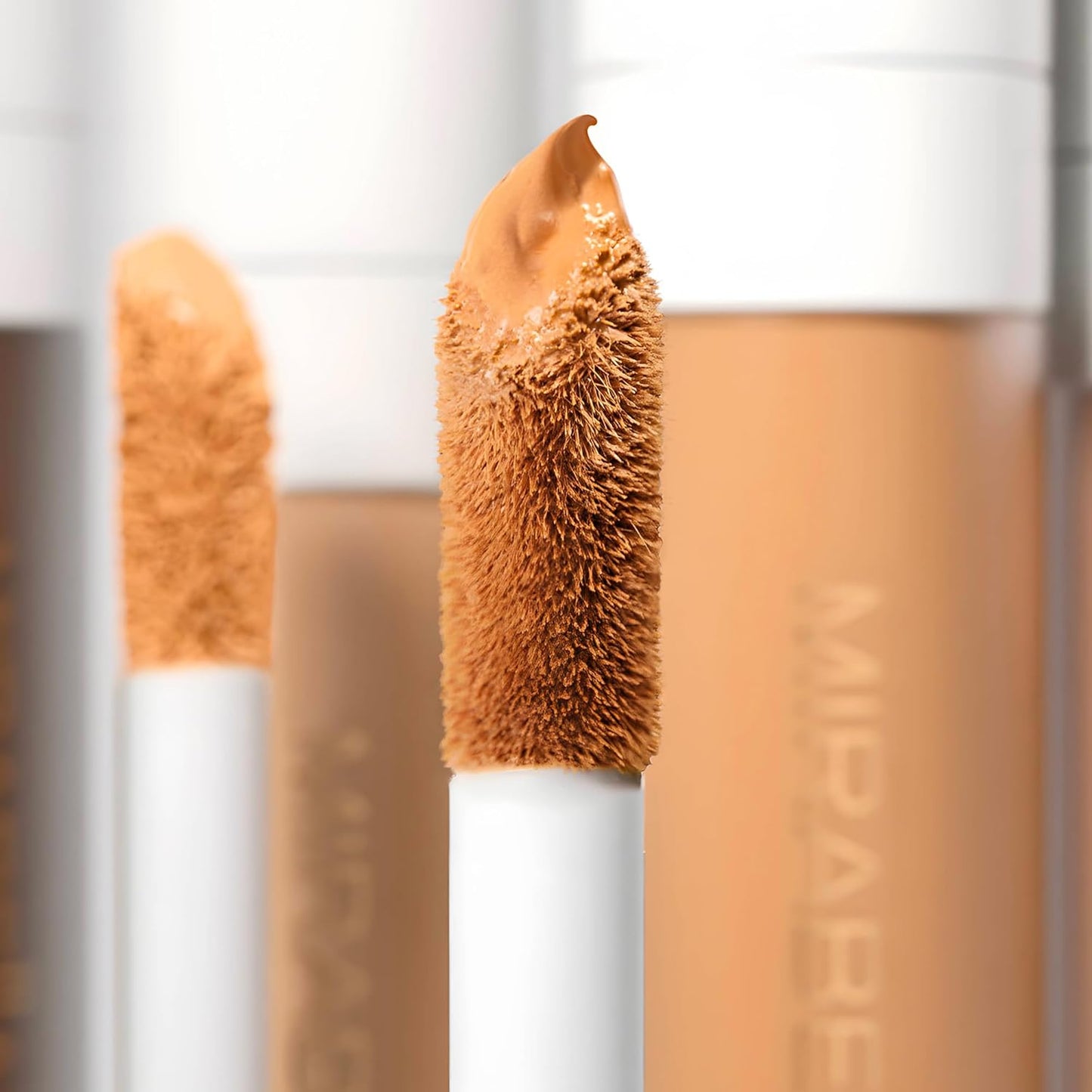Mirabella Invincible For All Perfecting Under Eye Concealer Full Coverage - Hydrating Makeup Concealer for Dark Circles, Fine Lines & Wrinkles w/Hyaluronic Acid - Tan T190