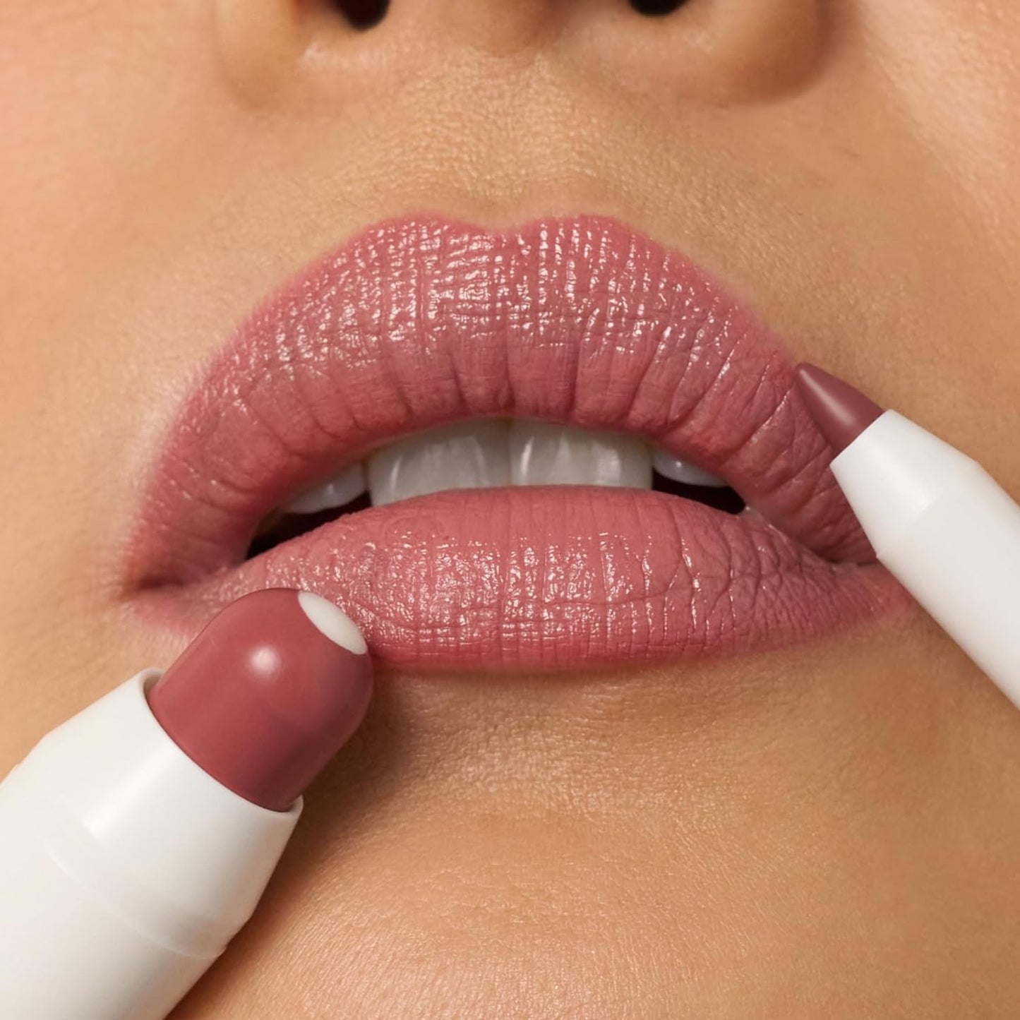 Julep It's Balm Tint of Color Lip Balm - Cinnamon Raisin | Hydrating Lip Color with Vitamin E Core | Natural Gloss Finish | Vegan & Cruelty-Free