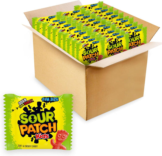 SOUR PATCH KIDS Soft & Chewy Gummy Candy, Bulk Candy, 140 Snack Packs