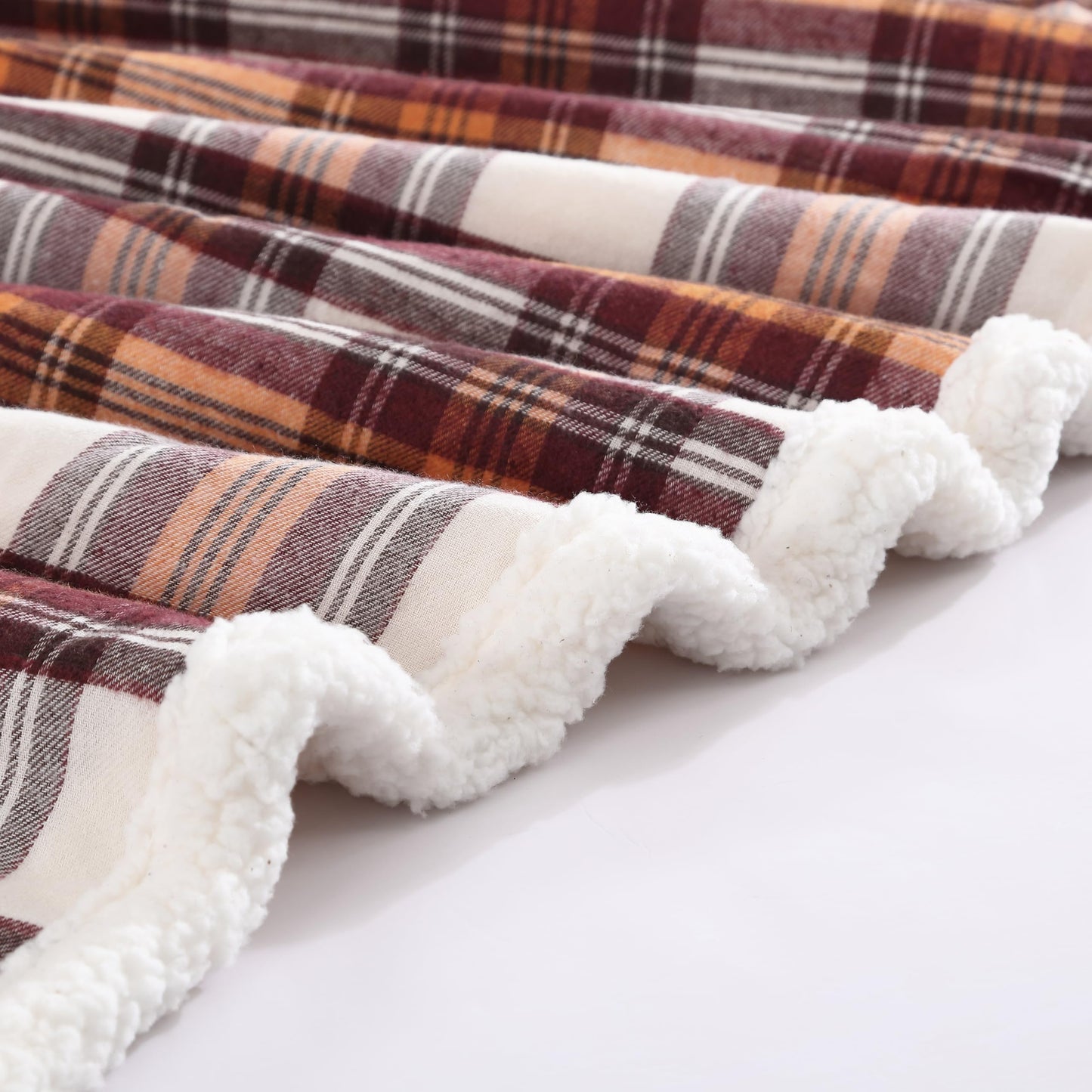 Eddie Bauer - Blanket, Soft Reversible Sherpa & Brushed Fleece Bedding, Perfect for Lounging, Dorm Essentials (Edgewood Plaid Red)