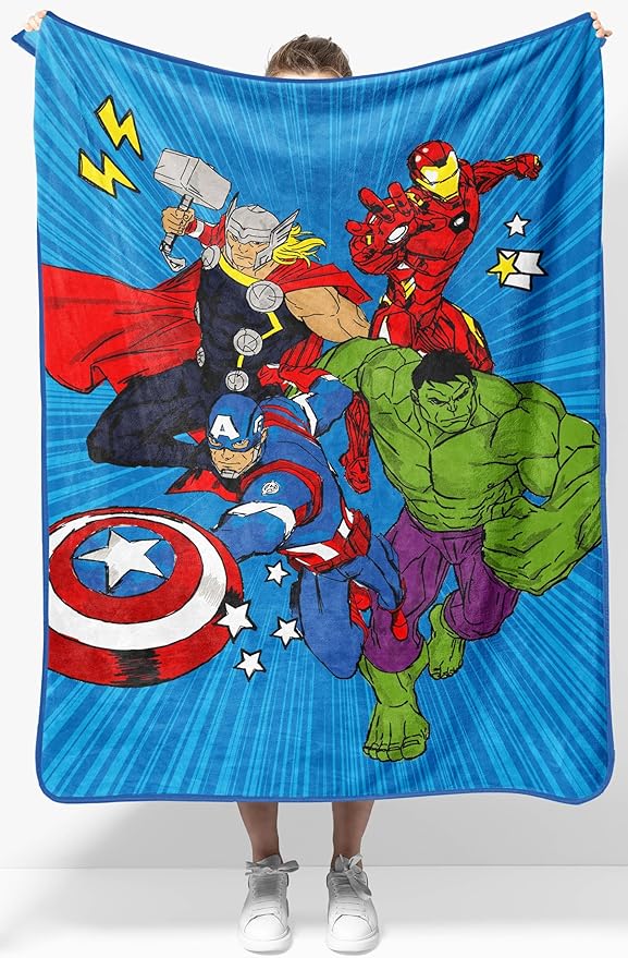 Jay Franco Kids Plush Throw Blanket â Soft & Cozy Fleece Throw for Bedroom & Couch DÃ©cor, Official Licensed Product, Blue - Avengers, 40x50 - Travel Blanket