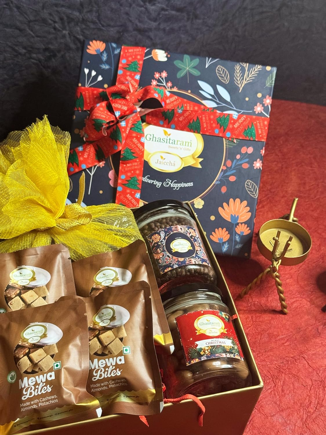 Ghasitaram Gifts Jaiccha Christmas Gifts Hamper Box with Plum Cake with plum cake and 2 jars and bites