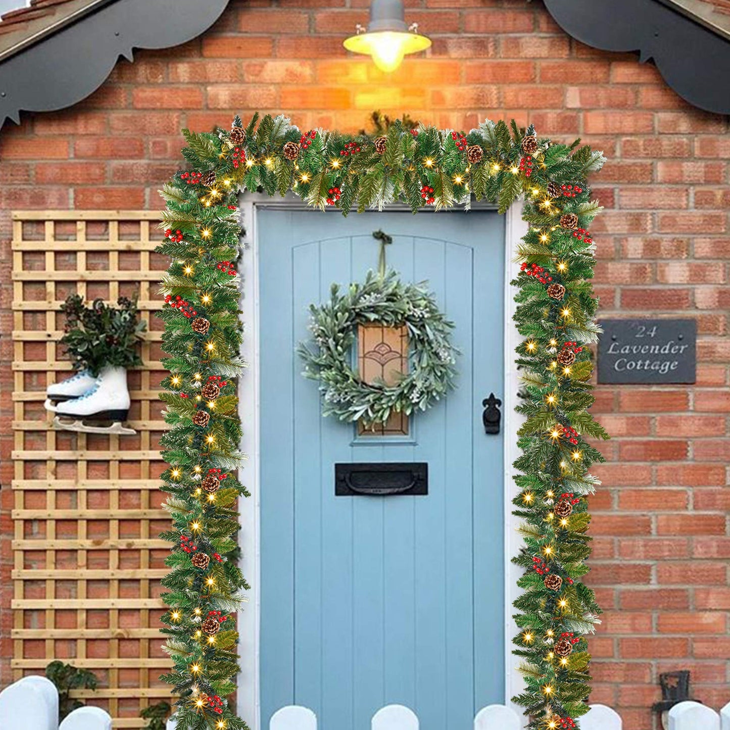 ATDAWN 9 Foot Christmas Lighted Garland, Battery Operated Christmas Garland with Lights, Garland Wreath with Pine Cones for Indoor Home Winter Holiday New Year Xmas Decorations
